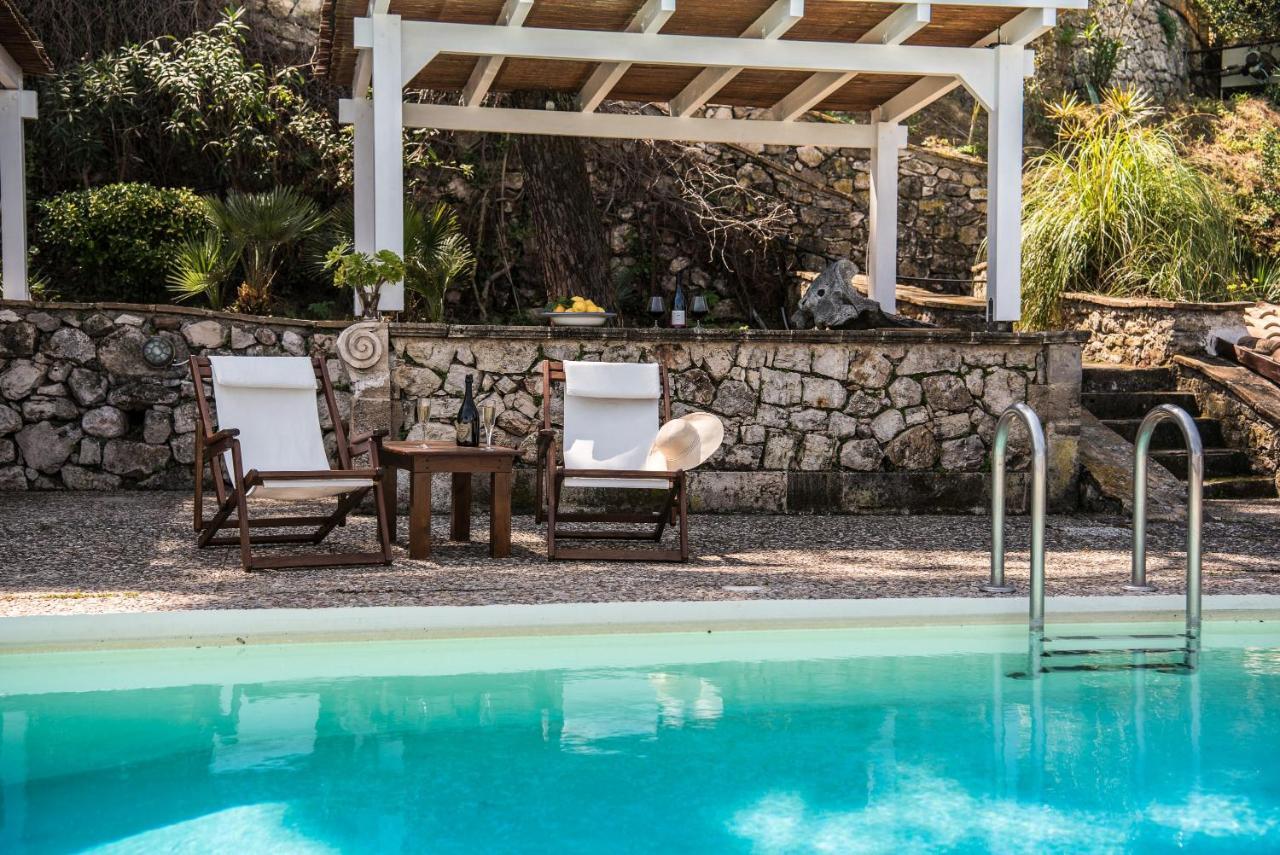 Azzuro Beach House - On The Beach & Private Pool, By Zantewize Vasilikos  Exterior photo